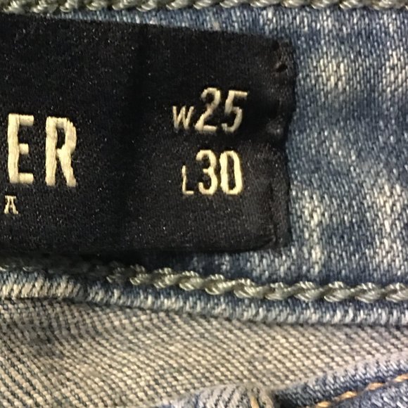 HOLLISTER High Rise Super Skinny Ripped Jeans | 1R - Picture 14 of 15